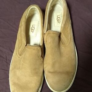 Ugg slip on sz 7